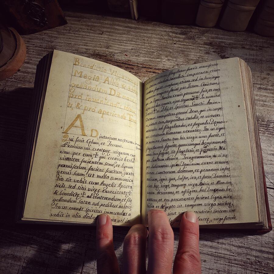 CLAVICULA SALOMONIS - Manoscritto in 3 Libri Clavicula Solomonis and Heptameron