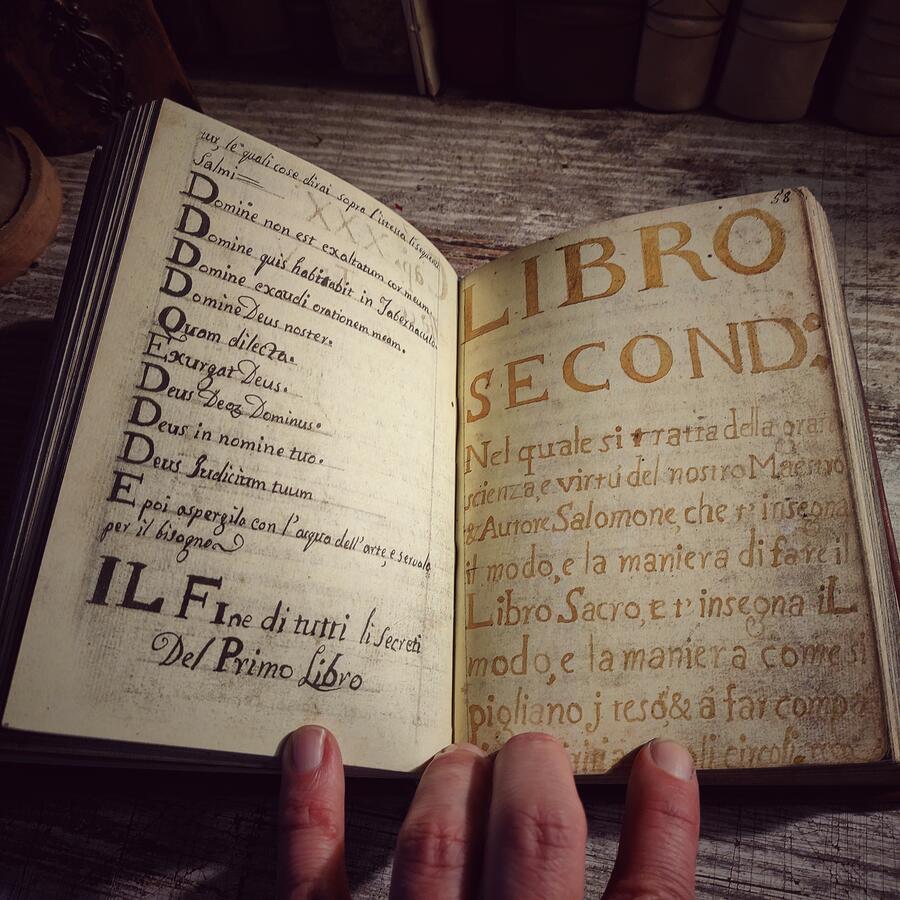 CLAVICULA SALOMONIS - Manoscritto in 3 Libri Clavicula Solomonis and Heptameron