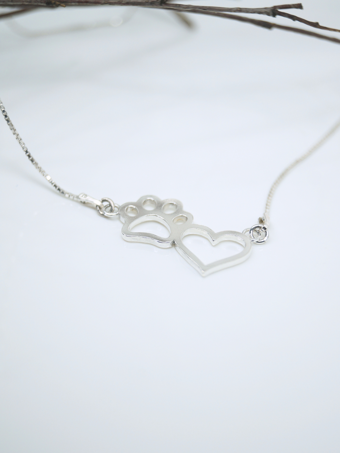 Zampa & Cuore, Collana