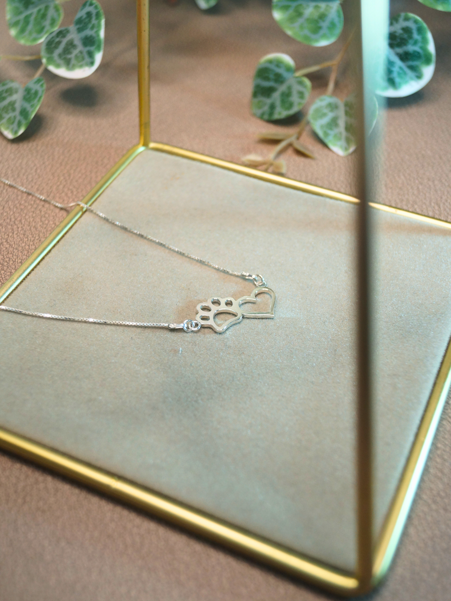 Zampa & Cuore, Collana