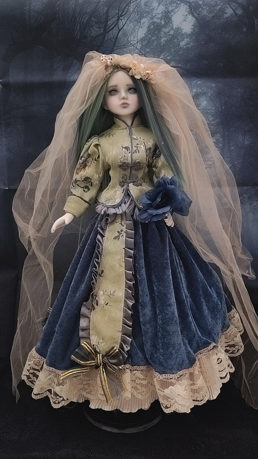 Claire Fantasma Bambola in porcellana fatta a mano 