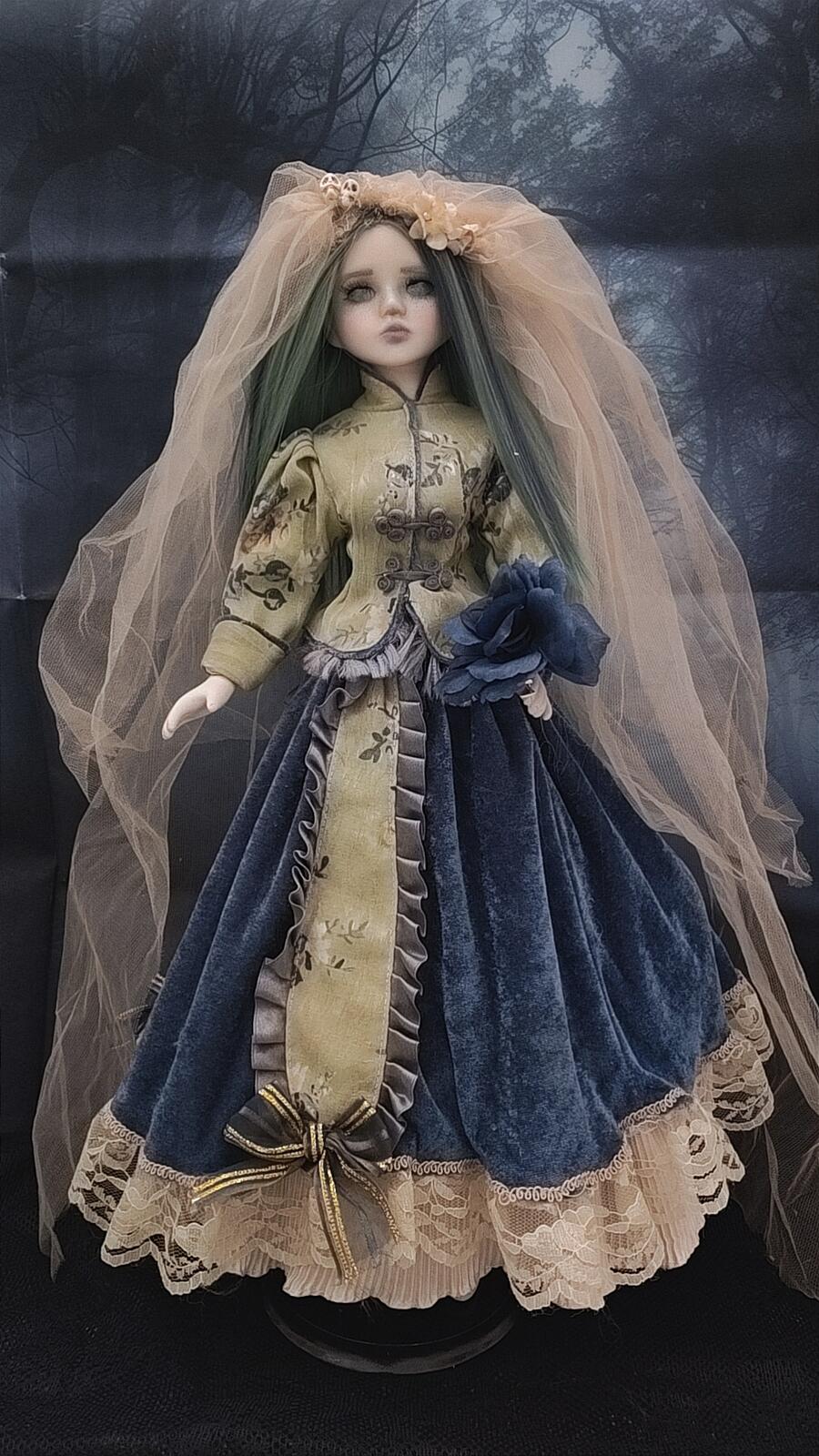 Claire Fantasma Bambola in porcellana fatta a mano 