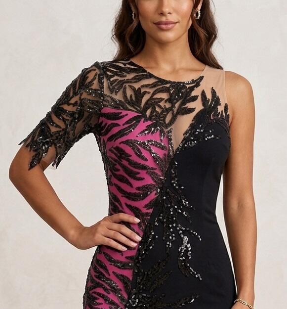 0944F Abito lungo moitié con spacco in crepe elastica con parte a contrasto in tulle foderato ricamato con paillettes