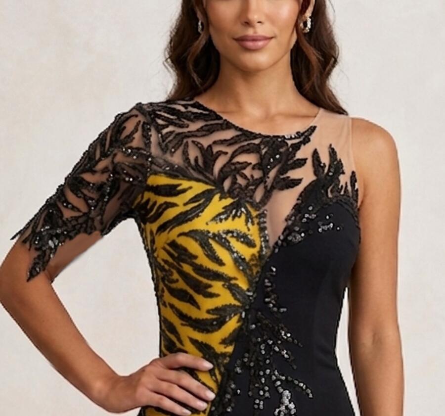 0943G Tubino moitié in crepe elastica con parte a contrasto giallo e tulle ricamato con paillettes