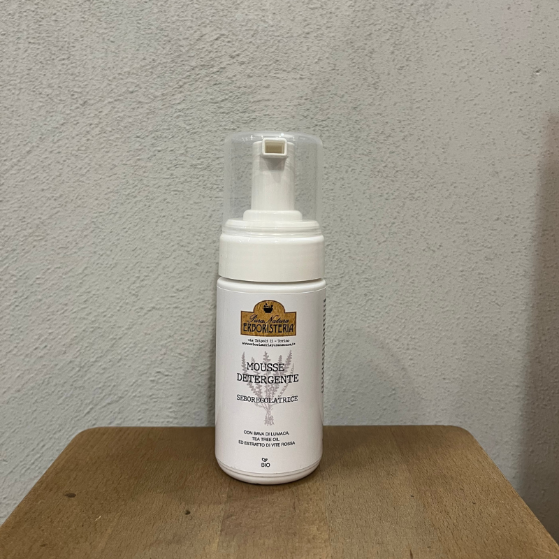 Erboristeria Puranatura - Mousse detergente seboregolatrice bio