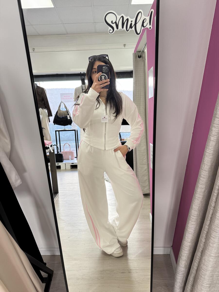 NOVITÀ Completo tuta felpa crop e pantalone baggy