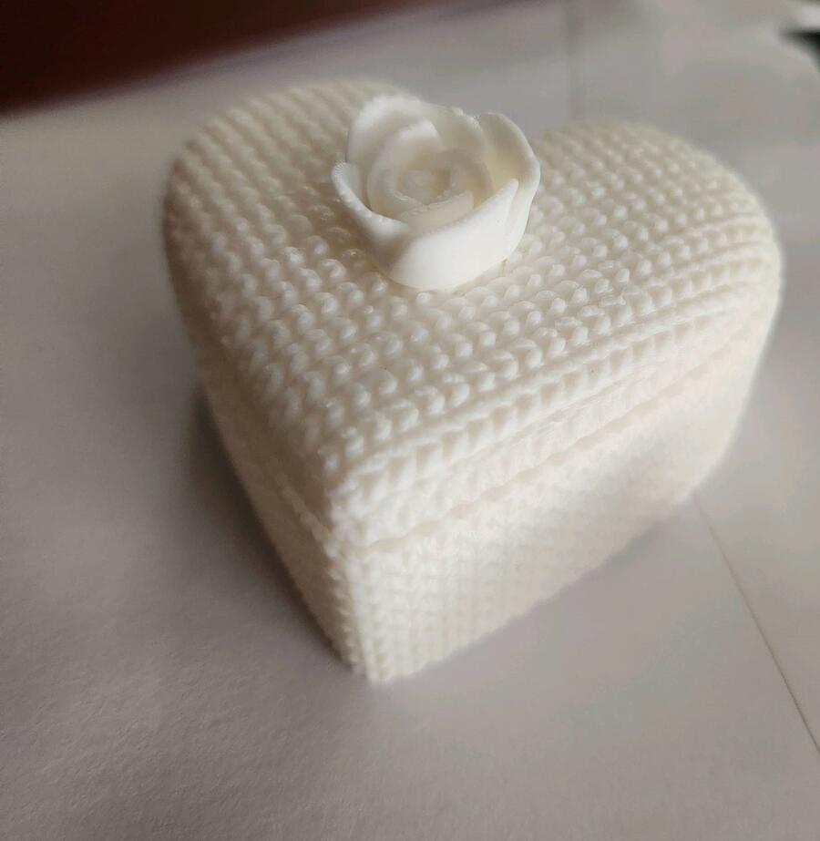  Bomboniera Cuore all’Uncinetto – Set Completo con Scatola e Nastro