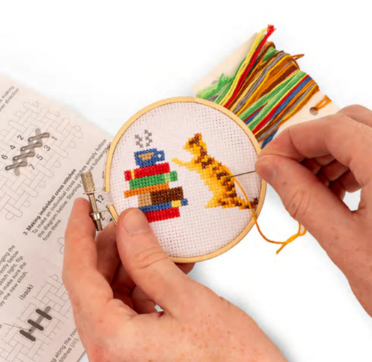 Mini kit da ricamo a punto croce