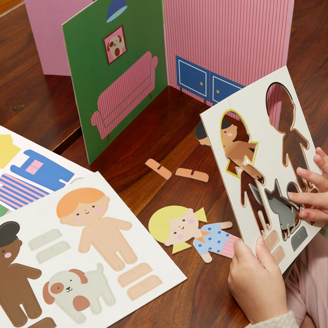 Fare, attaccare e giocare - A casa mia