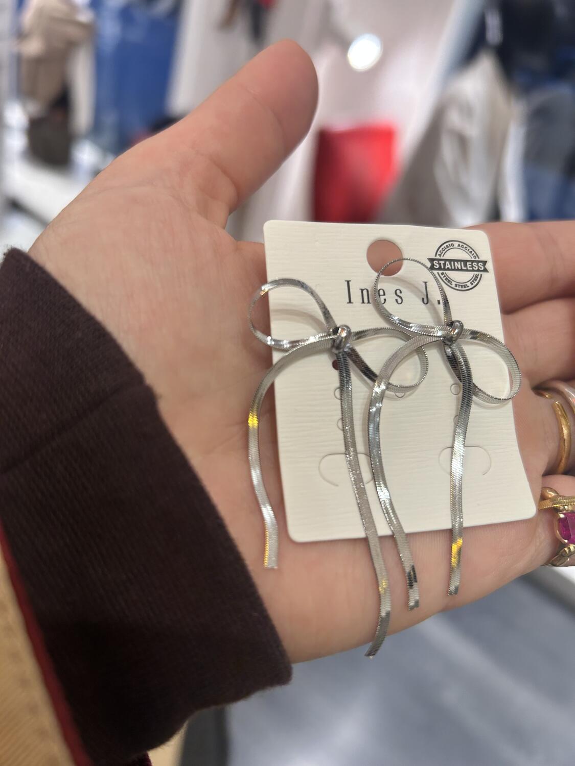 Orecchini fiocchetto