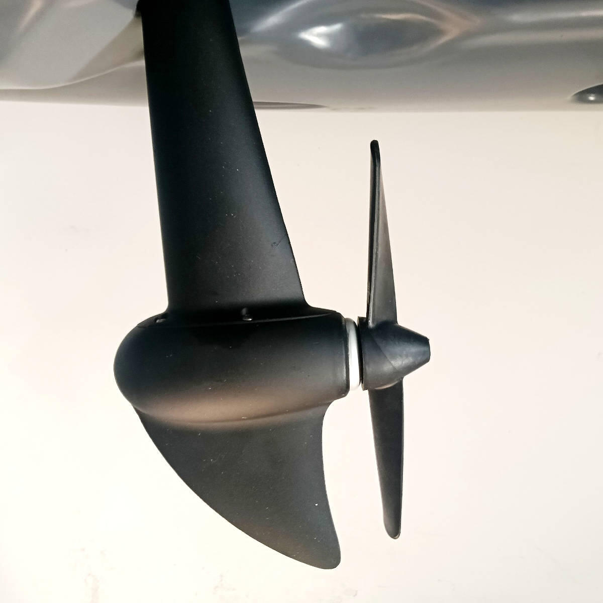 Kayak da pesca a pedali con elica SKF Pdl 11.5 - 350 cm 