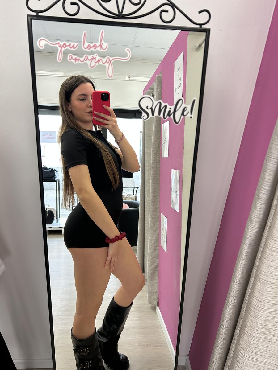 NOVITÀ Tutina bottoncini