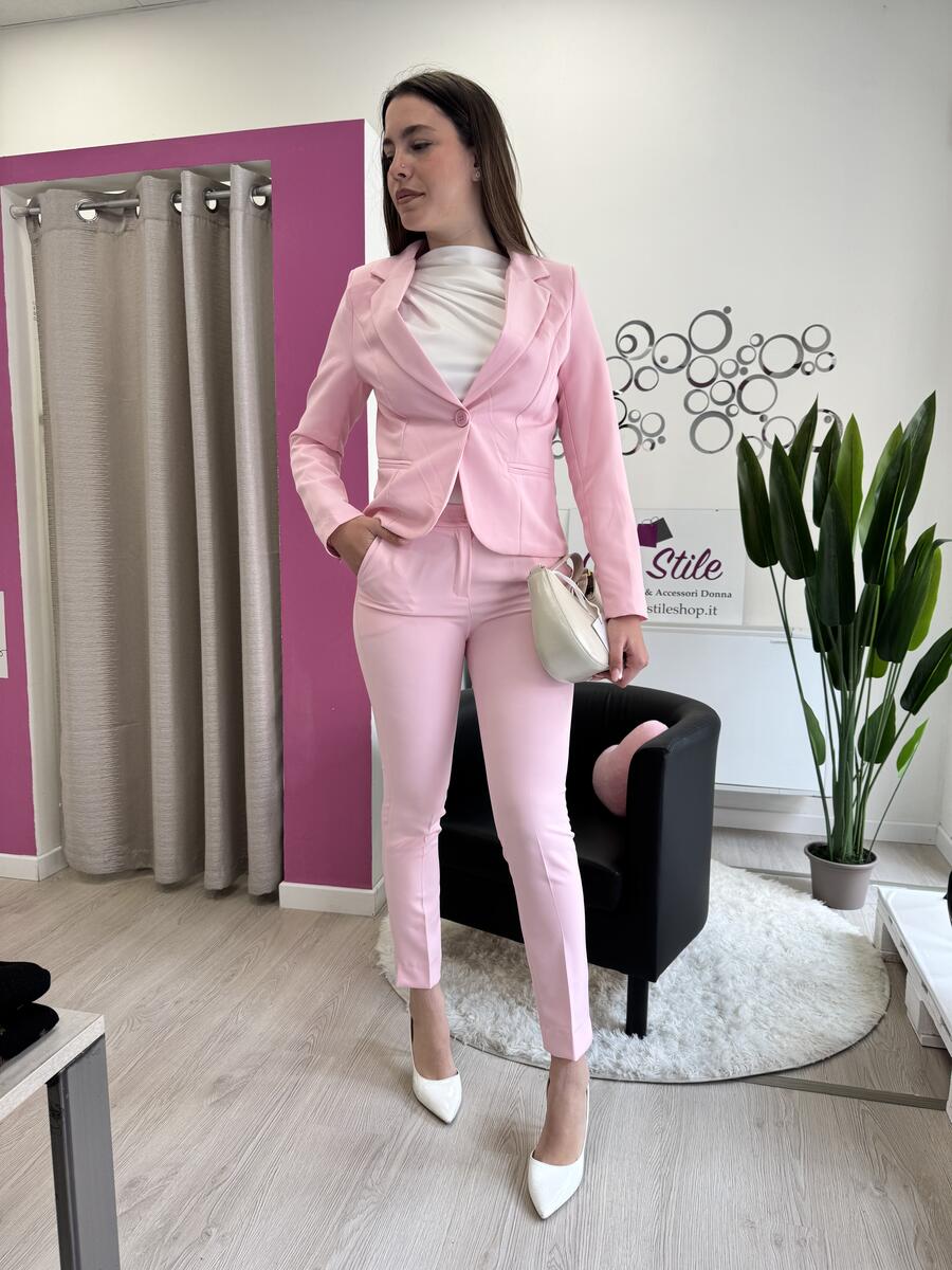 NOVITÀ Tailleur classic rosa