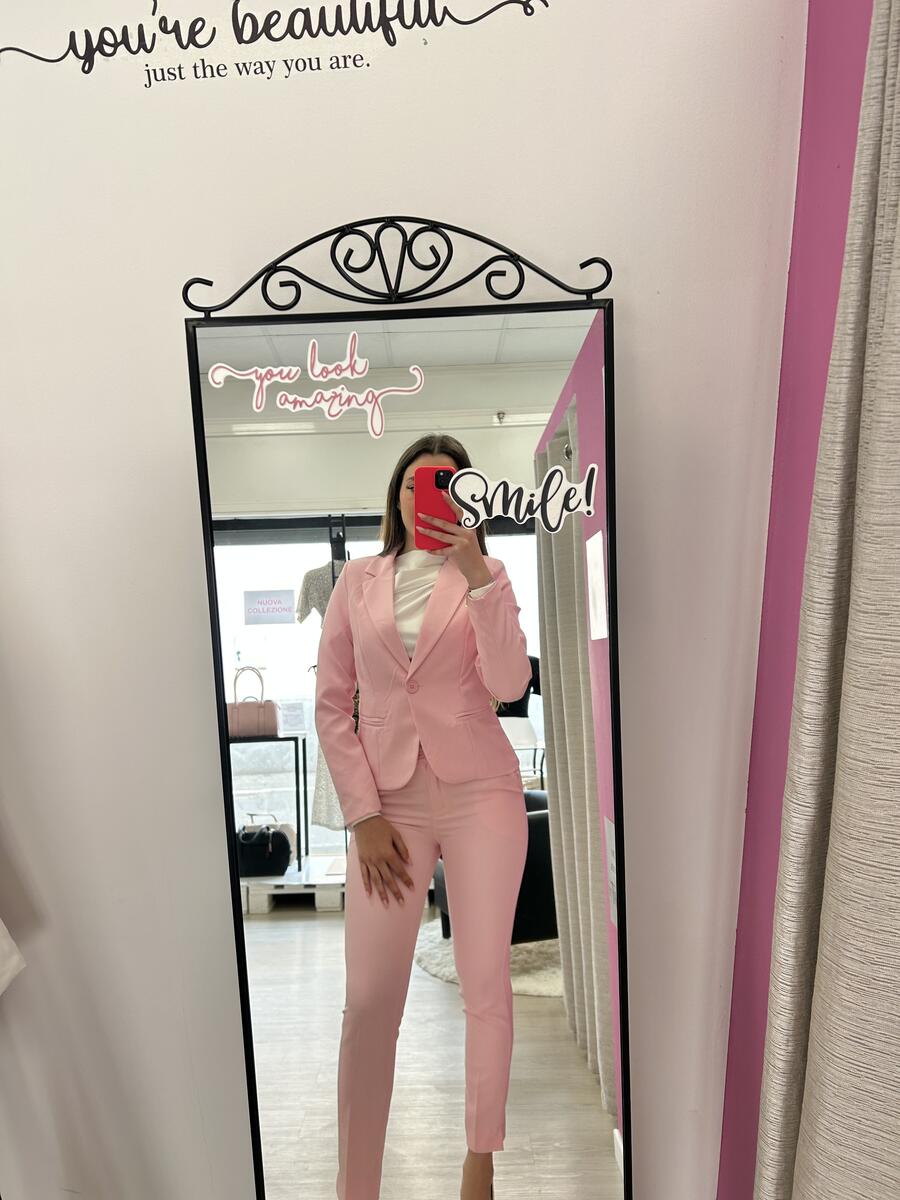 NOVITÀ Tailleur classic rosa