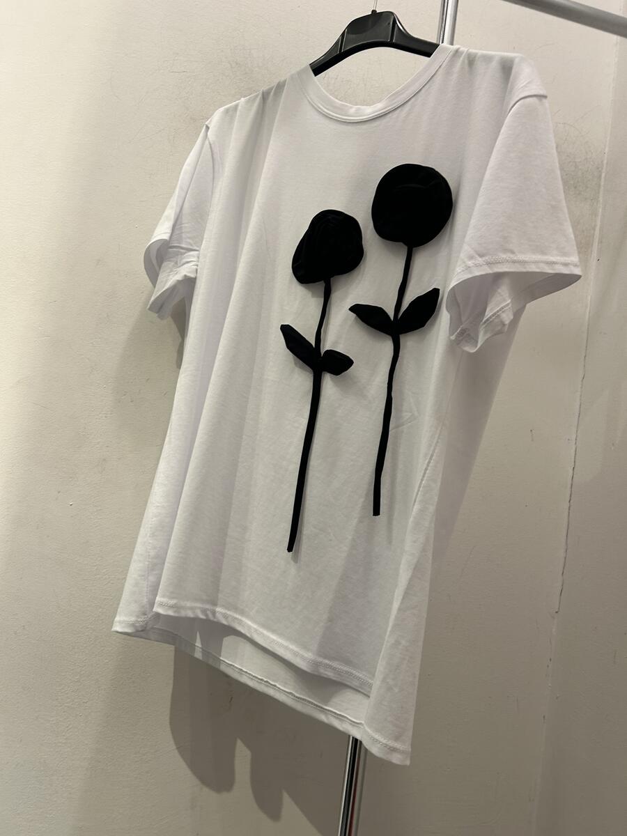 T-shirt fiori
