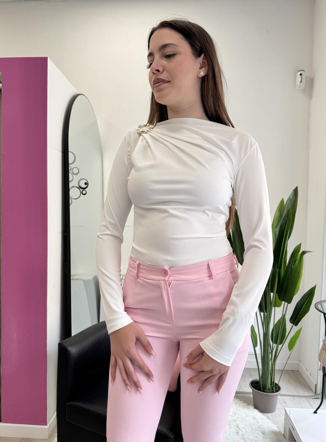 NOVITÀ Maglia con dettaglio dorato