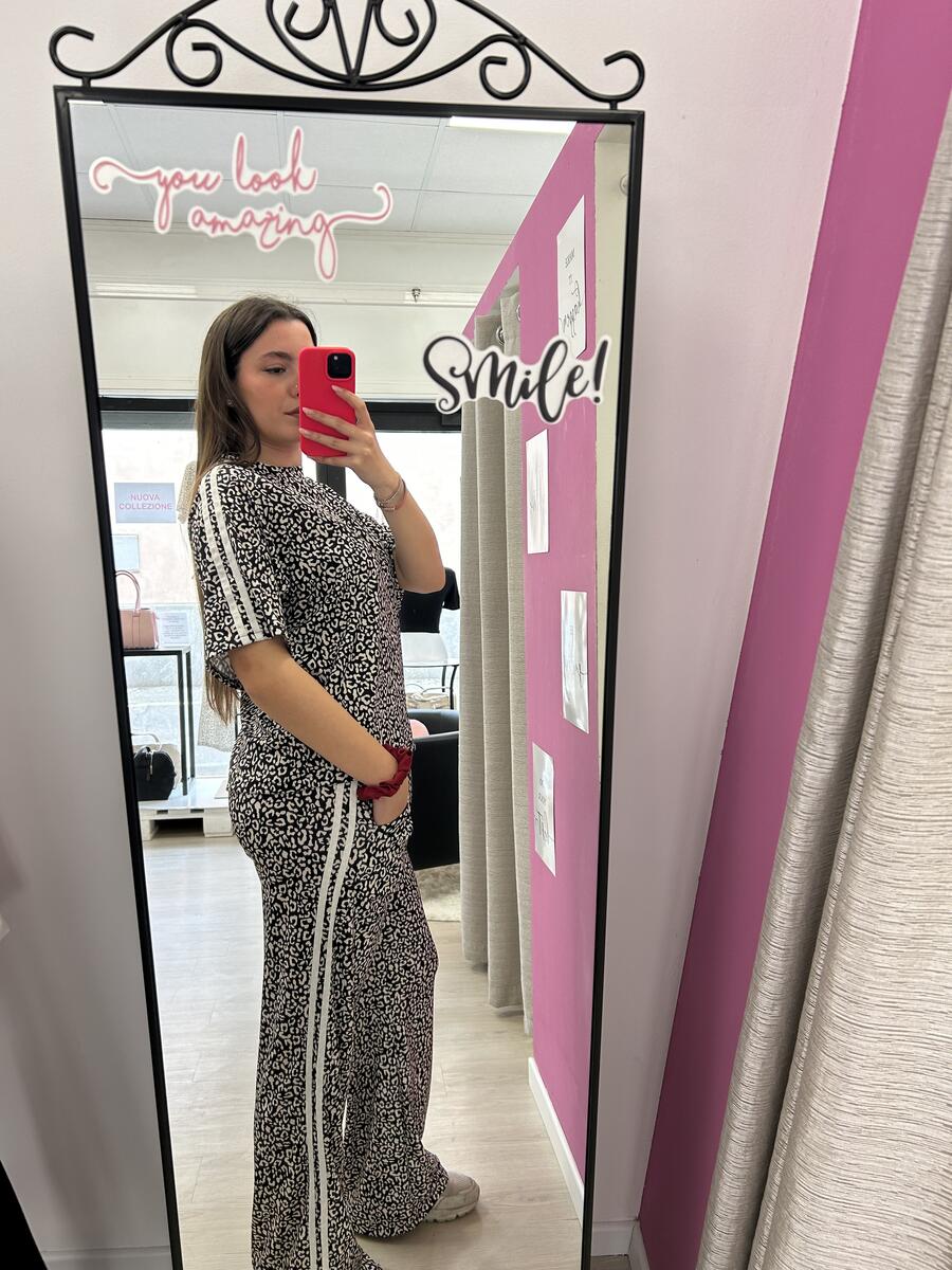 NOVITÀ Completo maculato t-shirt e panta palazzo