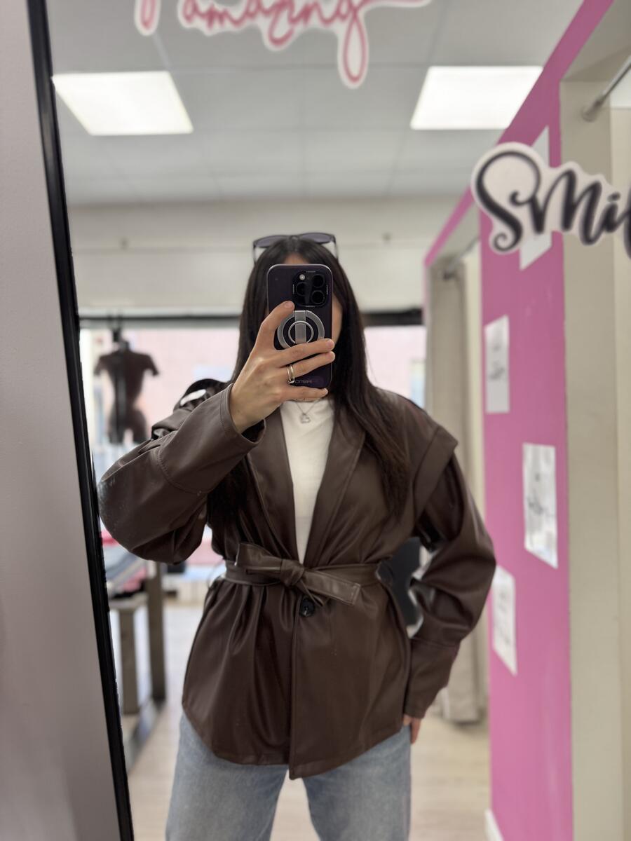 NOVITÀ Giacca eco pelle con cintura