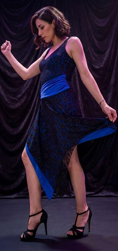 ABITO DA BALLO CON PIZZO NERO E FONDO BLU ELETTRICO 4-0016