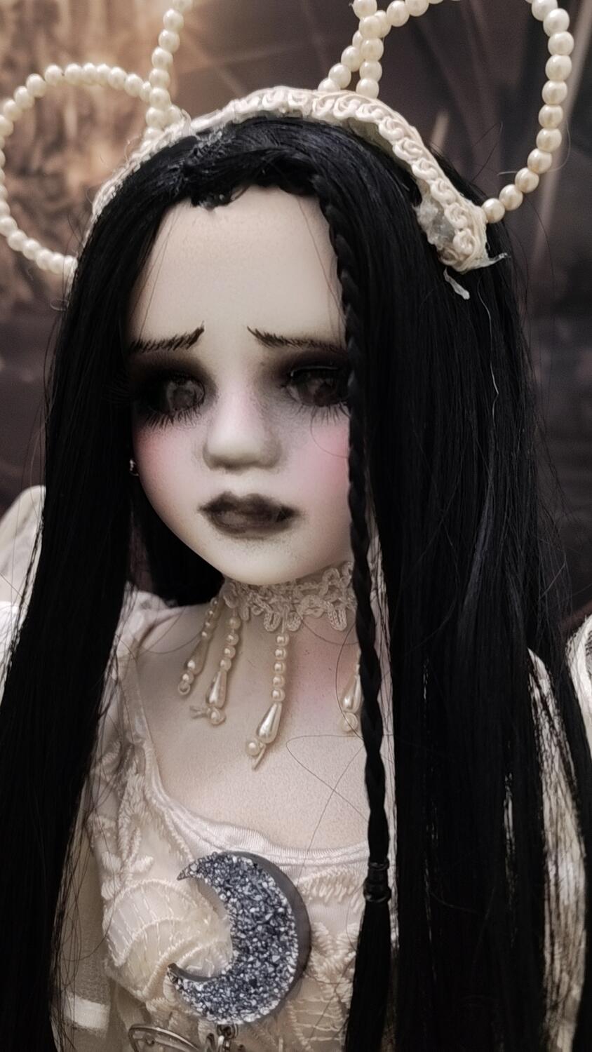 Esterina la Leggenda della Dama Bianca del Castello di Duino