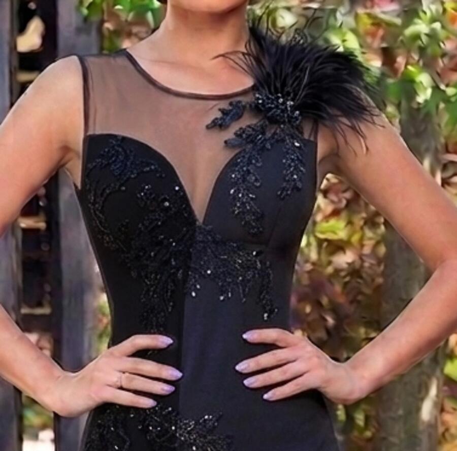 0695 TUBE TOTAL BLACK CREPE WITH EMBROIDERED TULLE AND MACRAME LACE