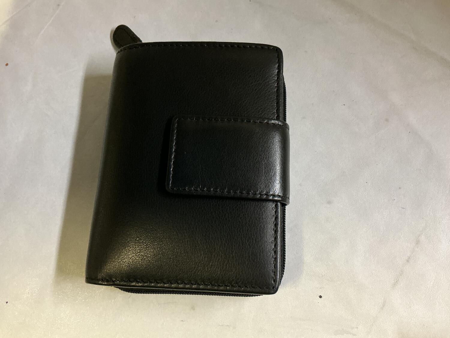 Portafoglio donna Gilu Nero 8840