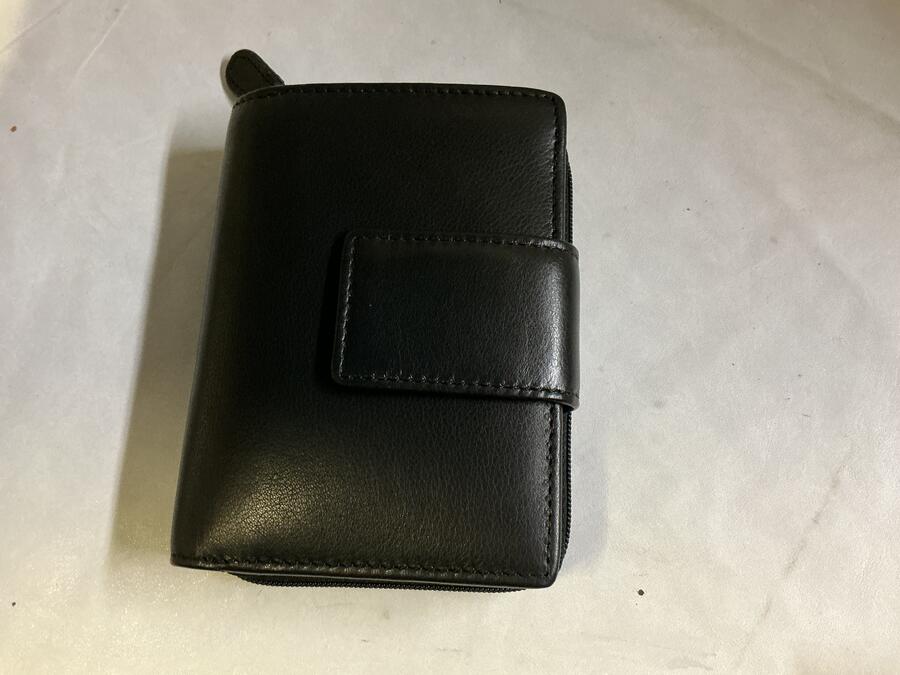 Portafoglio donna Gilu Nero 8840