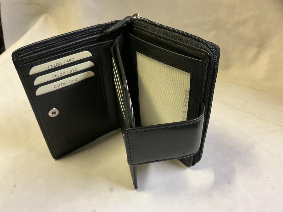 Portafoglio donna Gilu Nero 8840