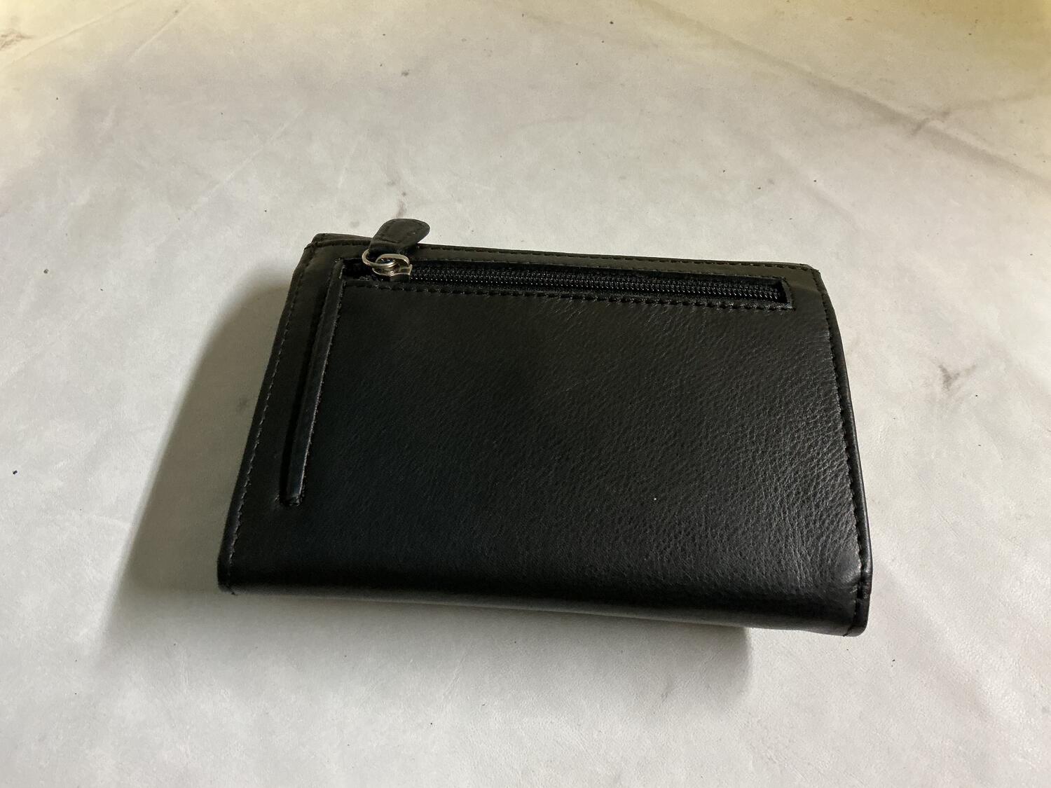 Portafoglio donna Gilu Ner/rosso 1164