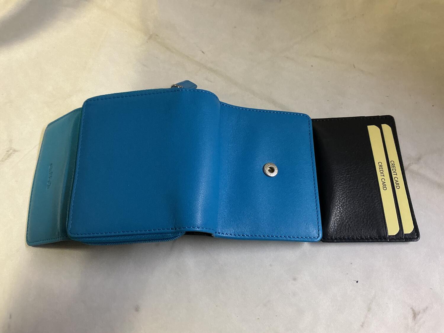 Portafoglio donna Gilu Turchese/blu 8846