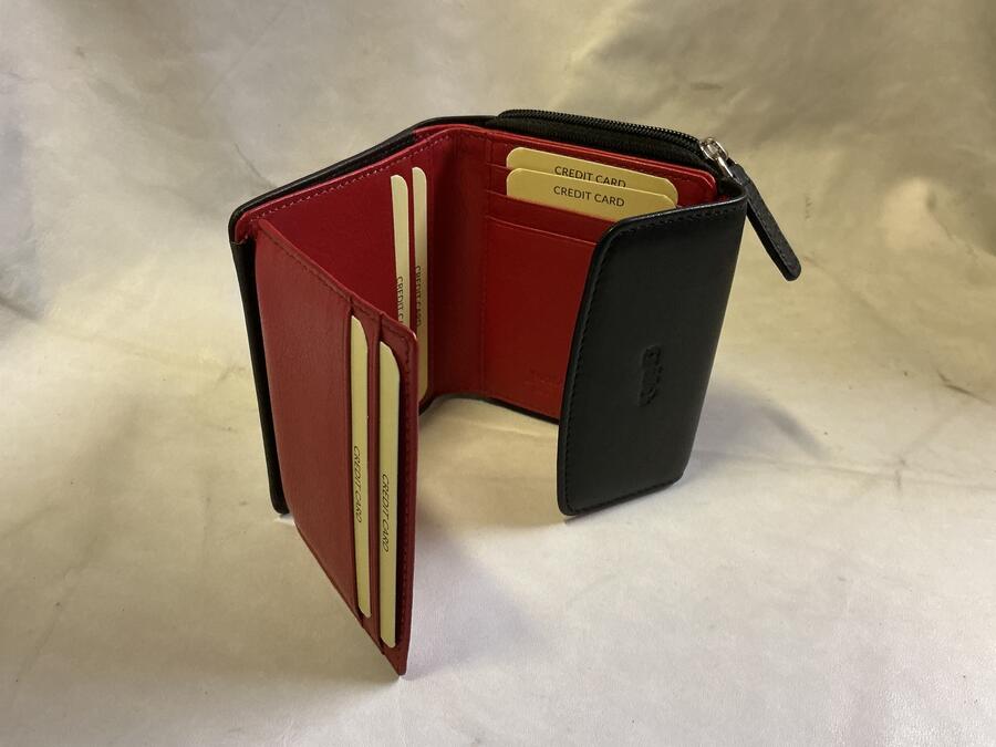 Portafoglio donna Gilu Nero/rosso 8846