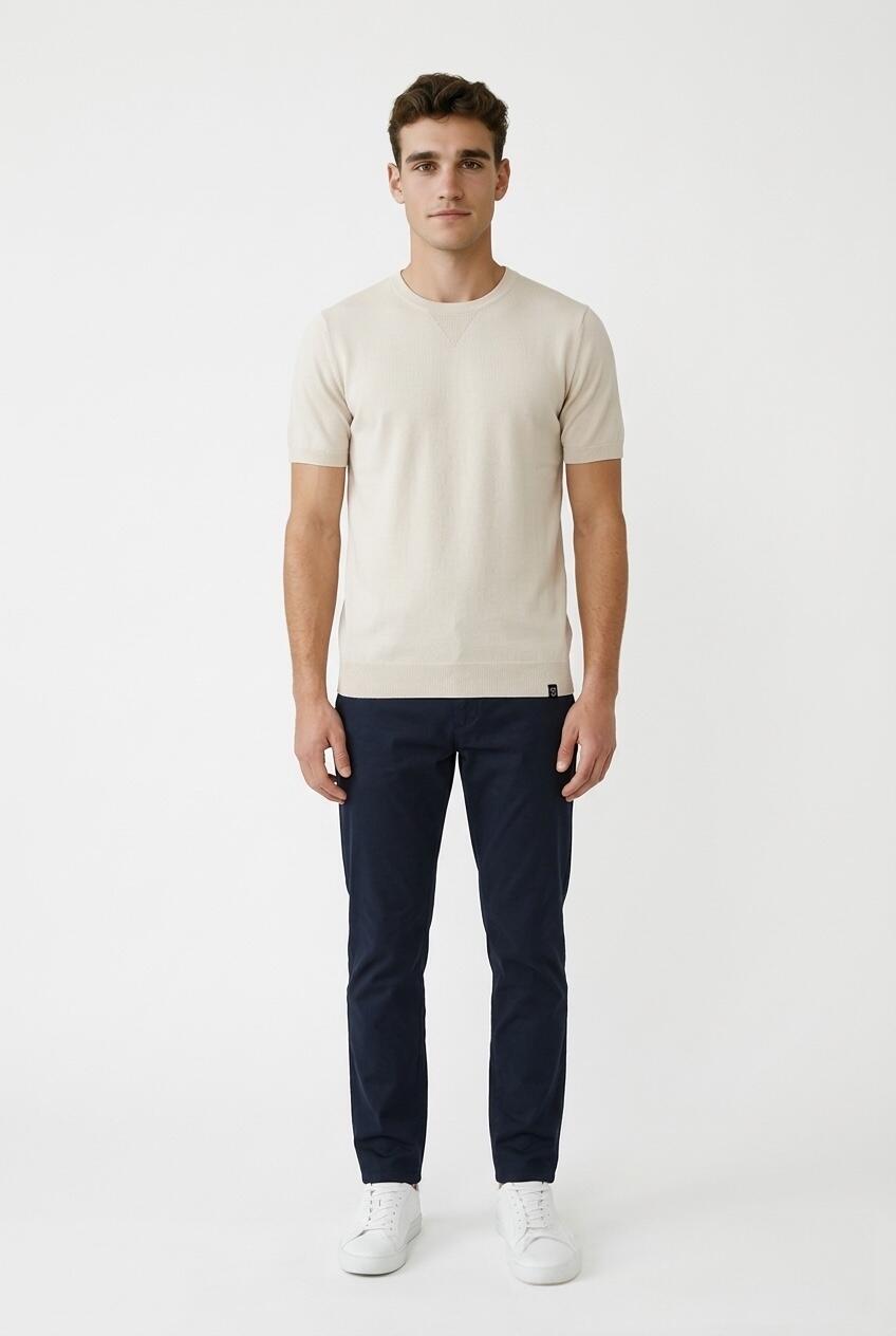 Telamira T-shirt in Maglia Beige