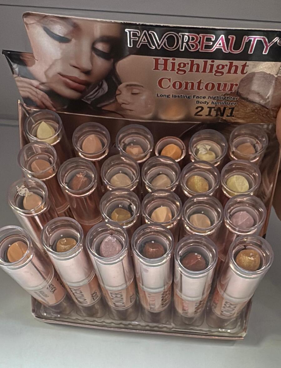 FAVORBEAUTY 2 IN 1 ILLUMINANTE & CONTORNO OCCHI
 [Conf.da 24 pezzi]