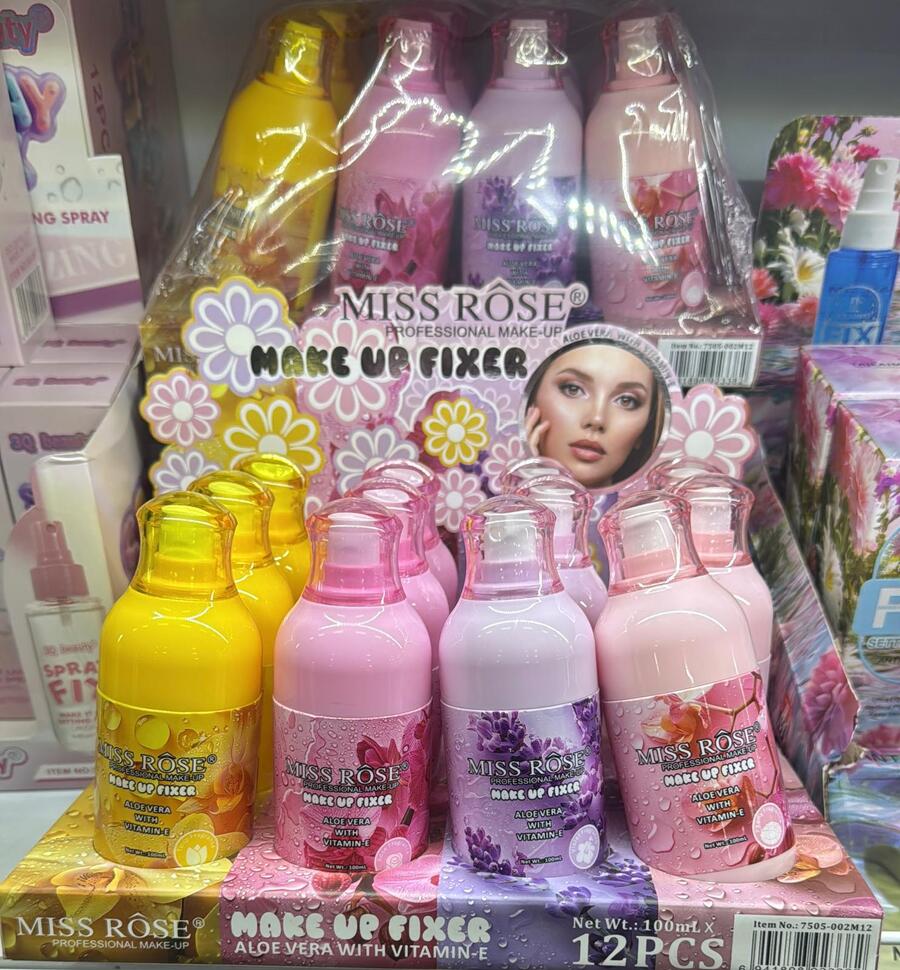 MISS ROSE MAKE FIXER ALOE VERA WITH VITAMIN E DA 100 ml
 [Conf.da 12 pezzi]