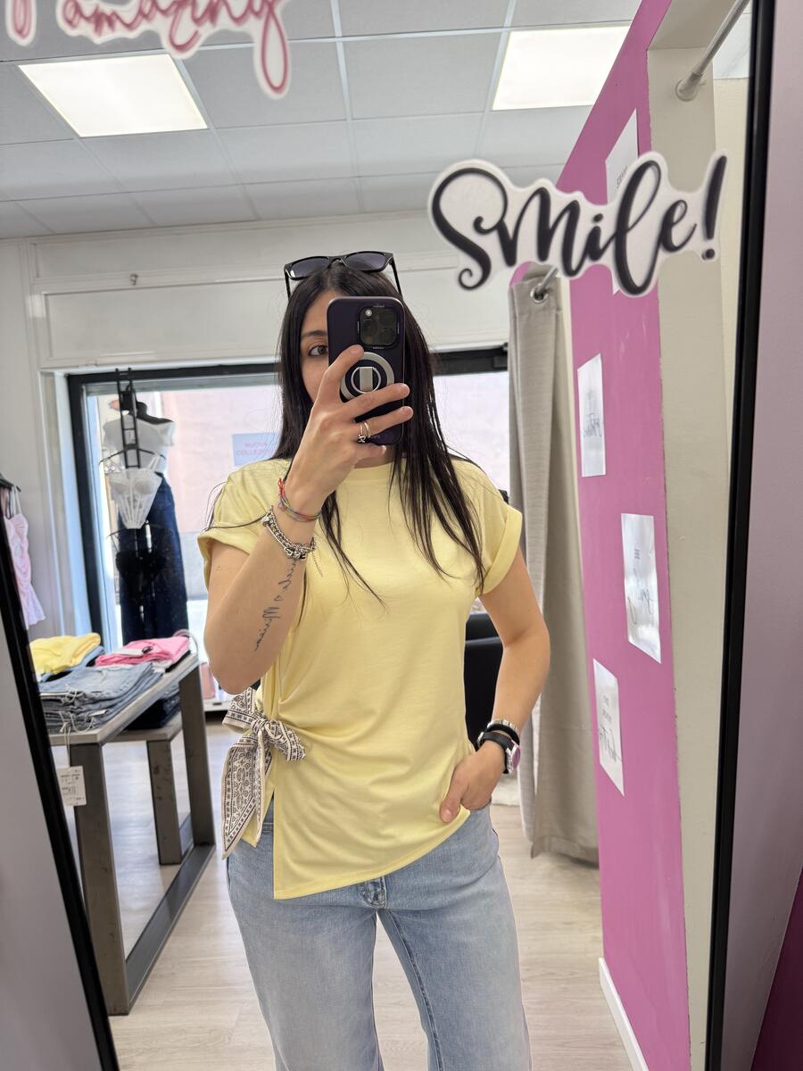 NOVITÀ T-shirt con foulard laterale