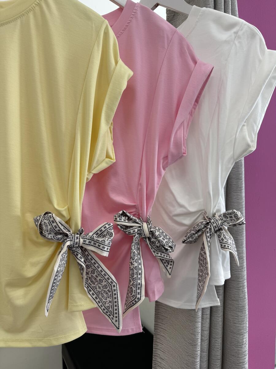 NOVITÀ T-shirt con foulard laterale