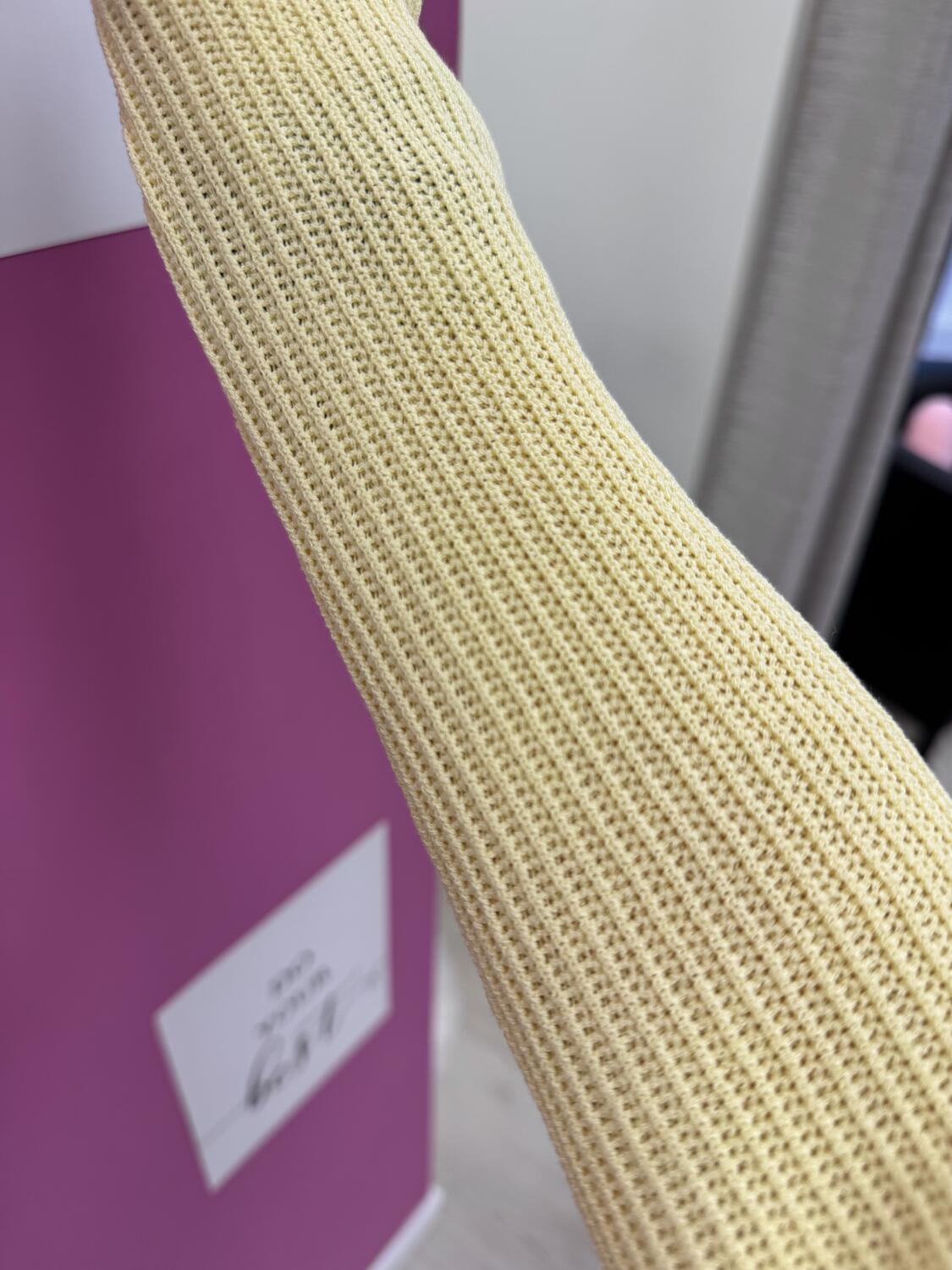 NOVITÀ Pull scollo a V in viscosa