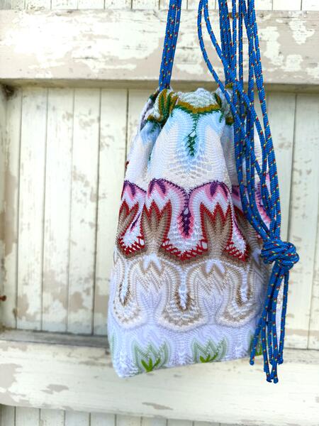 Secchiello effetto traforato