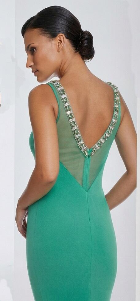 0919 Abito lungo verde mare con strass incastonati argento e tulle nella parte alta