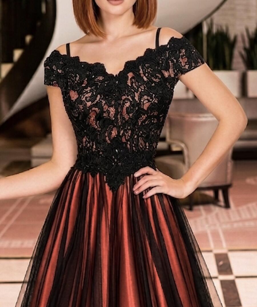 0439 LONG EMPIRE DRESS IN TULLE AND MACRAME 'LACE LINED IN CORAL COLOR SATIN