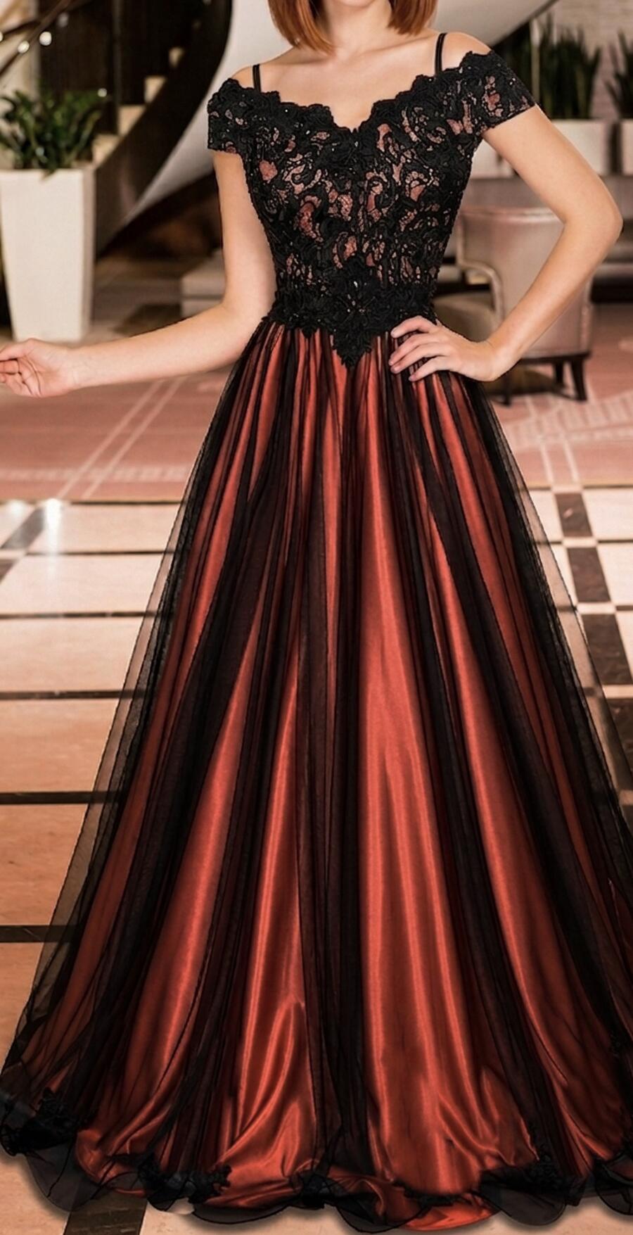 0439 LONG EMPIRE DRESS IN TULLE AND MACRAME 'LACE LINED IN CORAL COLOR SATIN