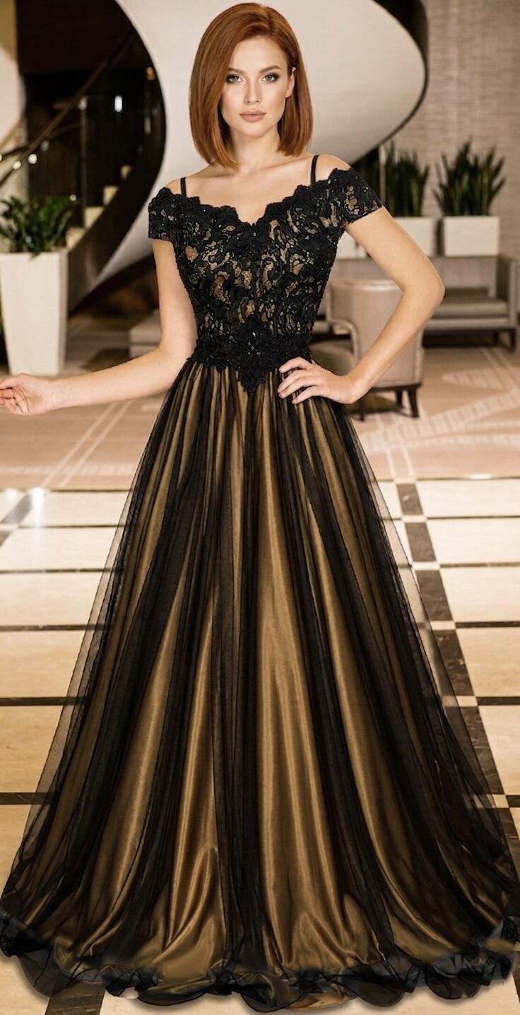 0697 LONG EMPIRE DRESS IN TULLE AND MACRAME 'LACE LINED IN GOLD SATIN