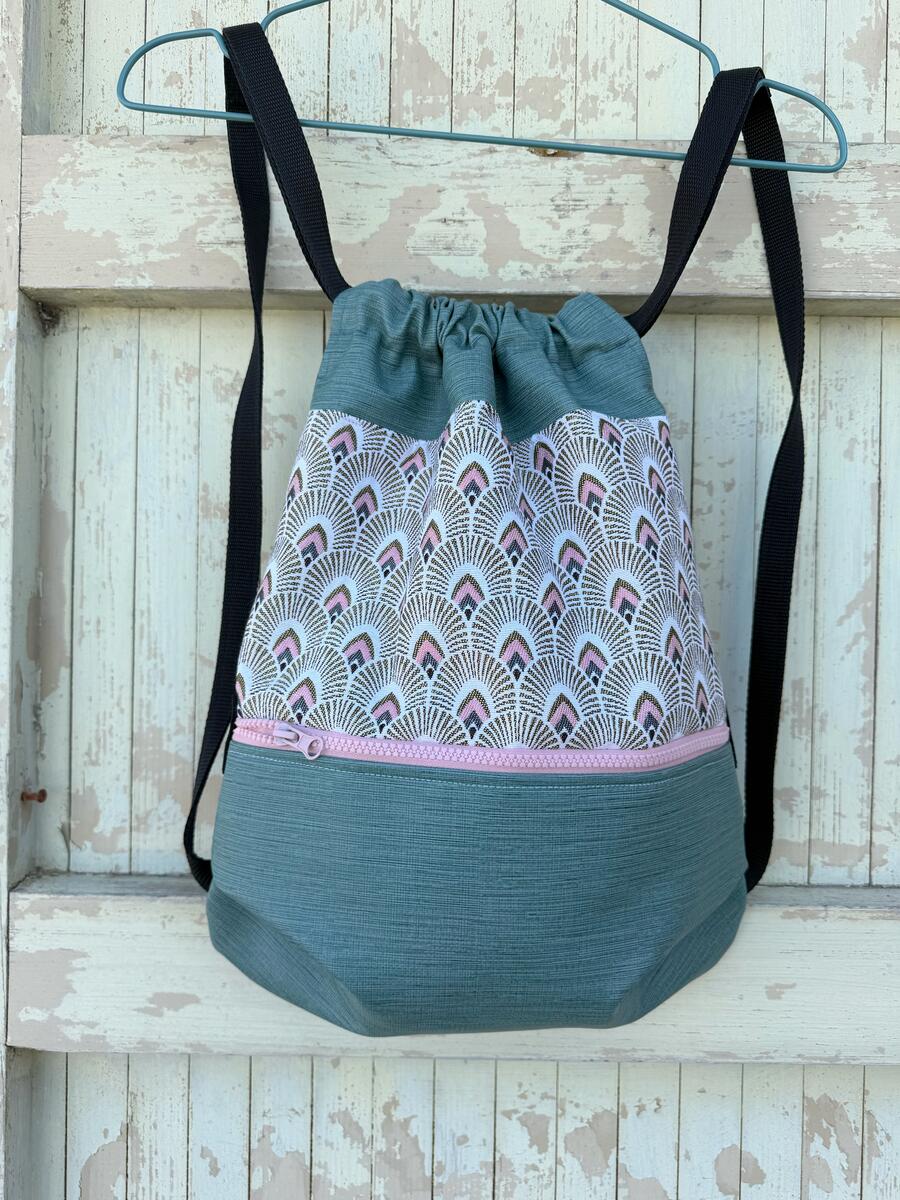 Zaino verde tiffany e code di pavone 