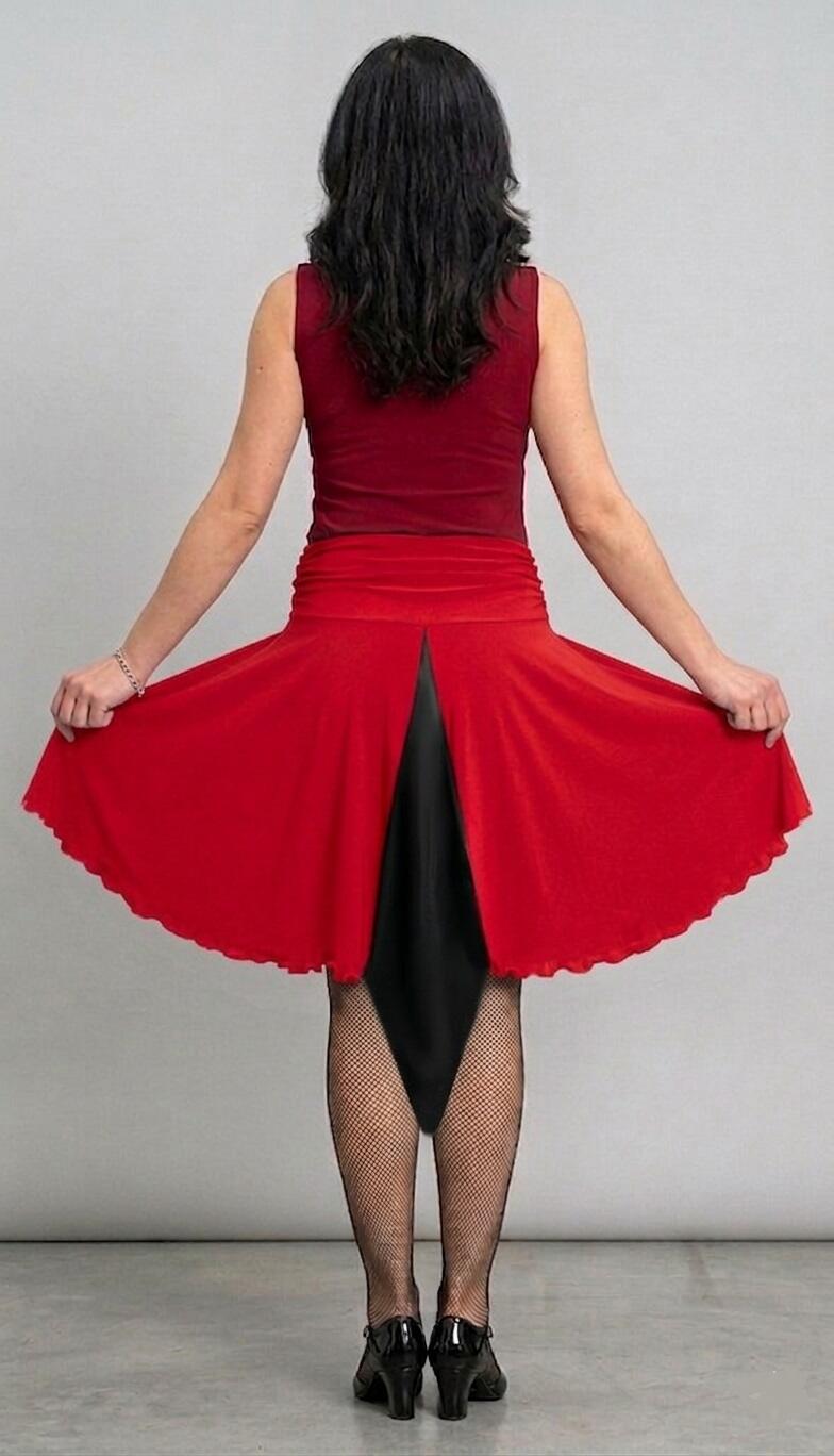 Gonna in varie fantasie e colori con codina dietro 2-0056