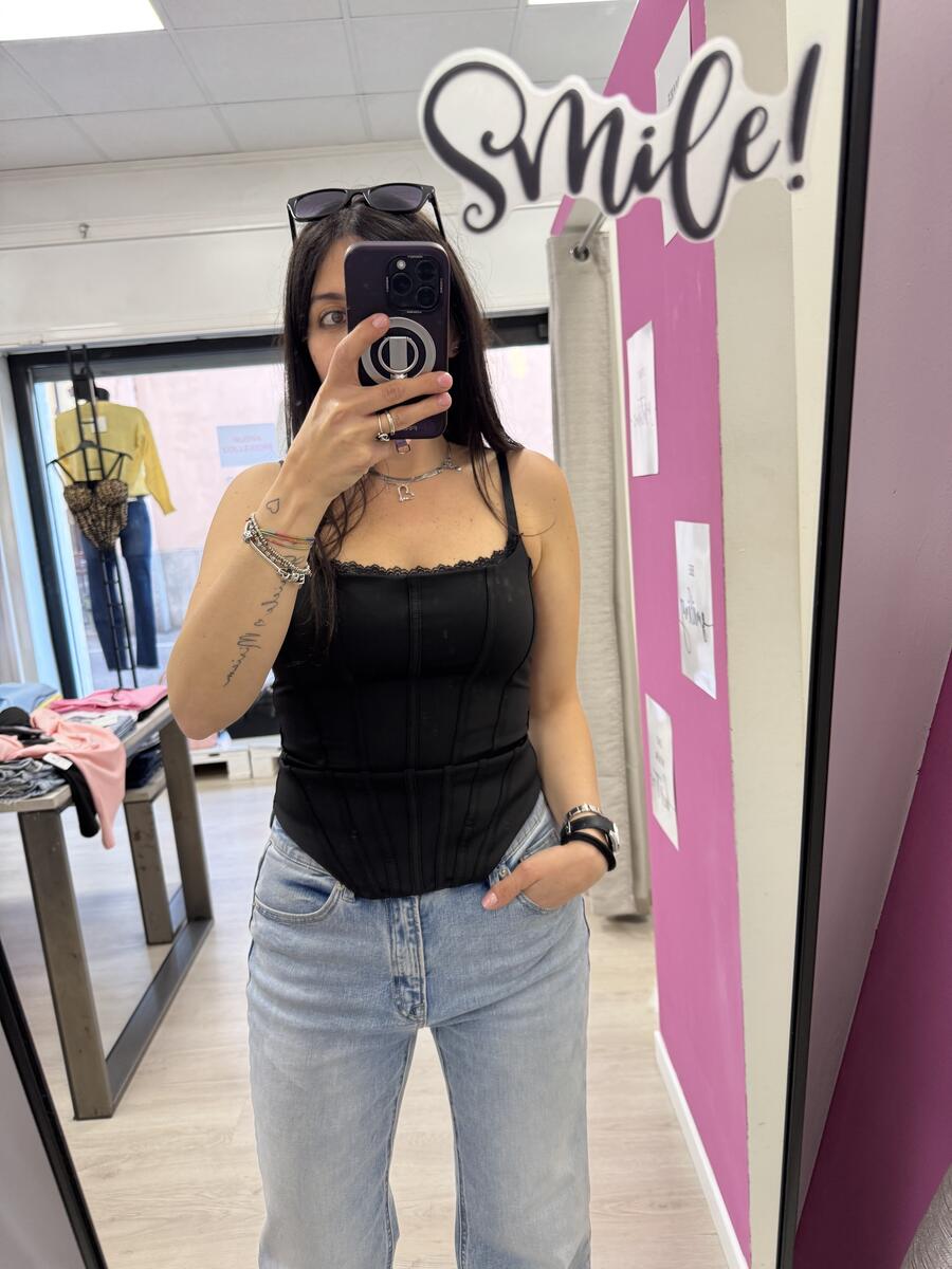 NOVITÀ Top effetto corsetto profilo in pizzo