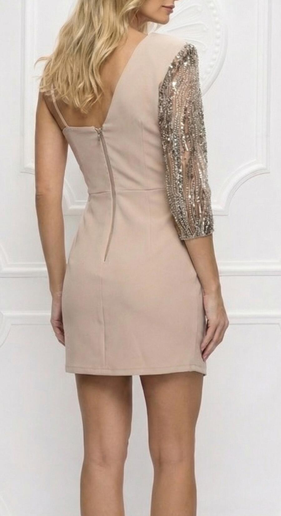 0980 Tubino a giacca con dettagli in paillettes e perline 