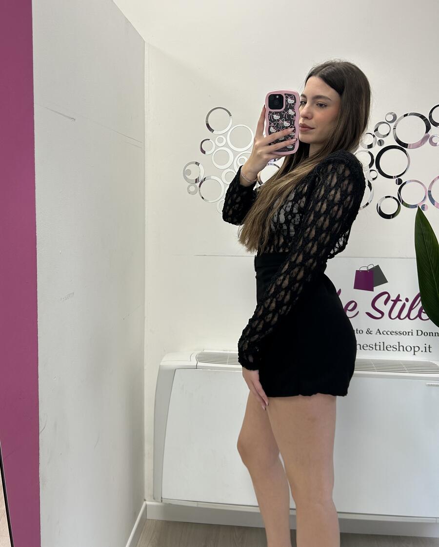 NOVITÀ Tutina in pizzo