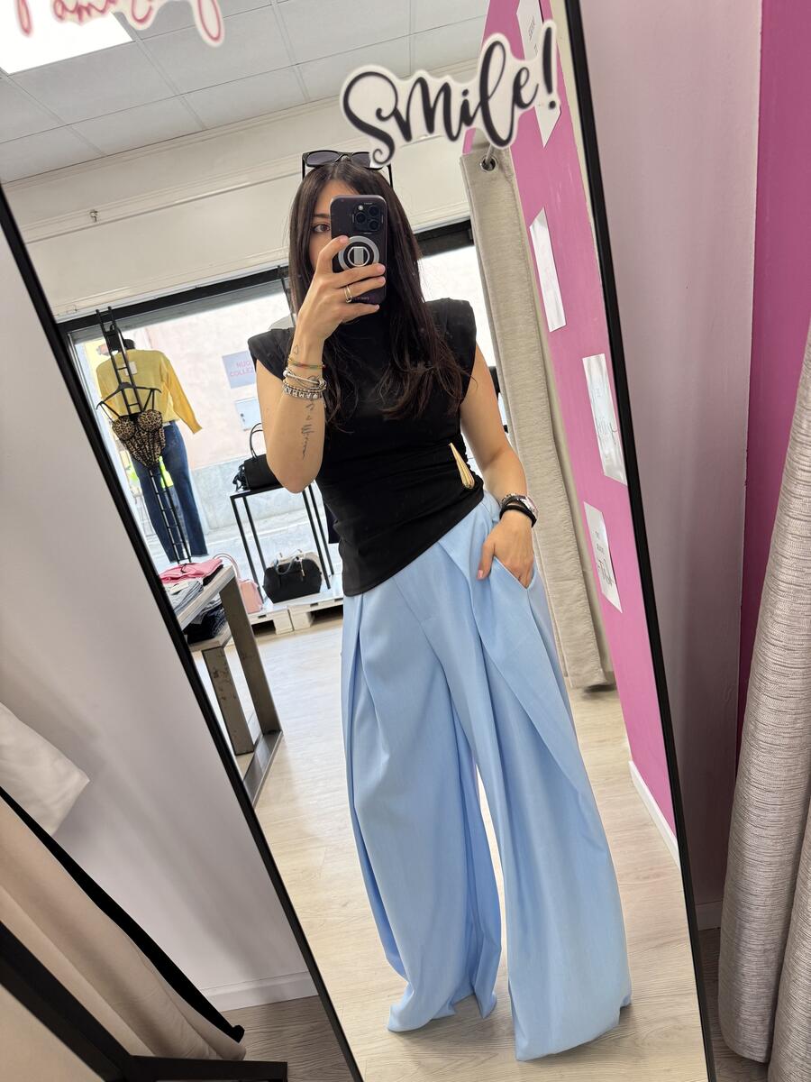 NOVITÀ Pantalone effetto gonna con pence