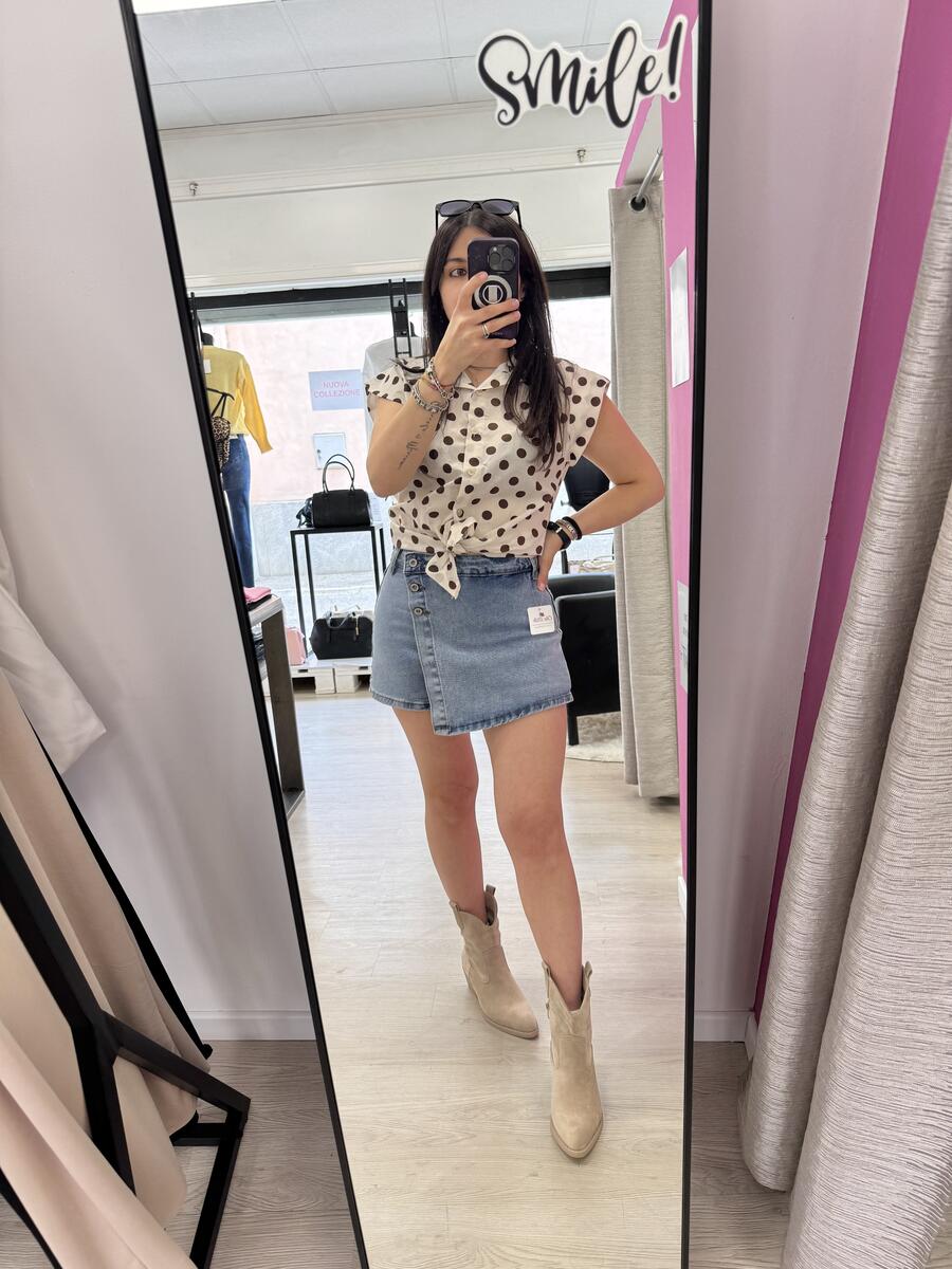 NOVITÀ Shorts in denim effetto gonna