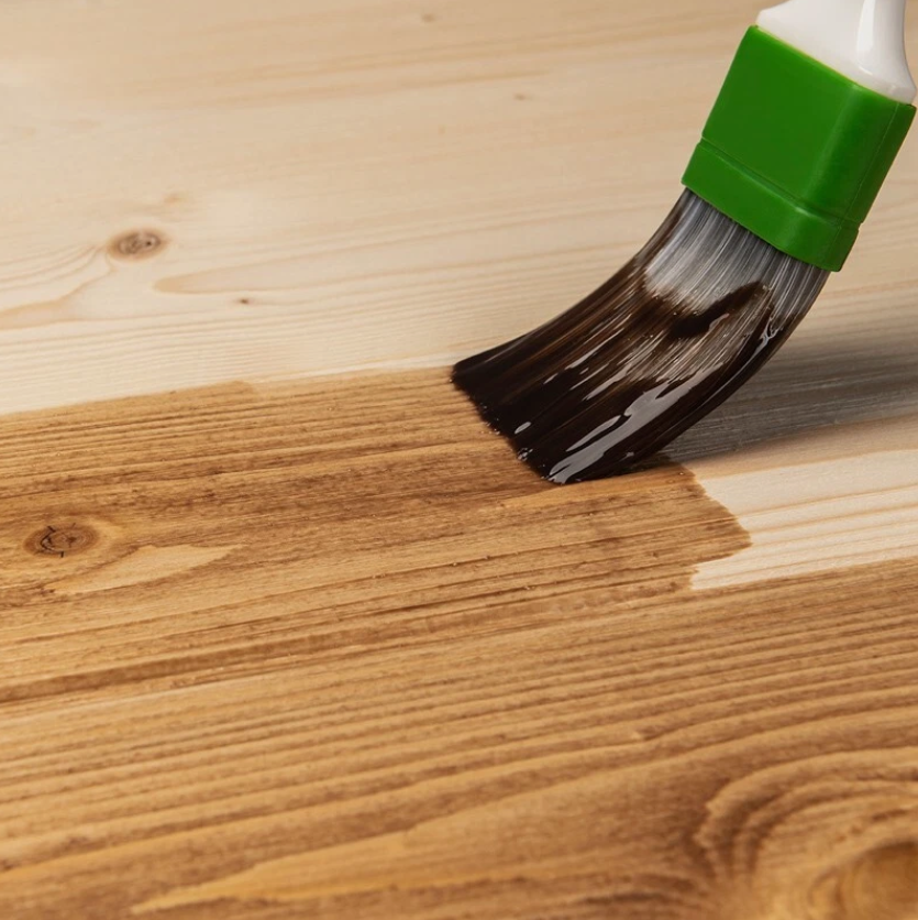 Impregnante all'acqua per legni duri 1 Lt